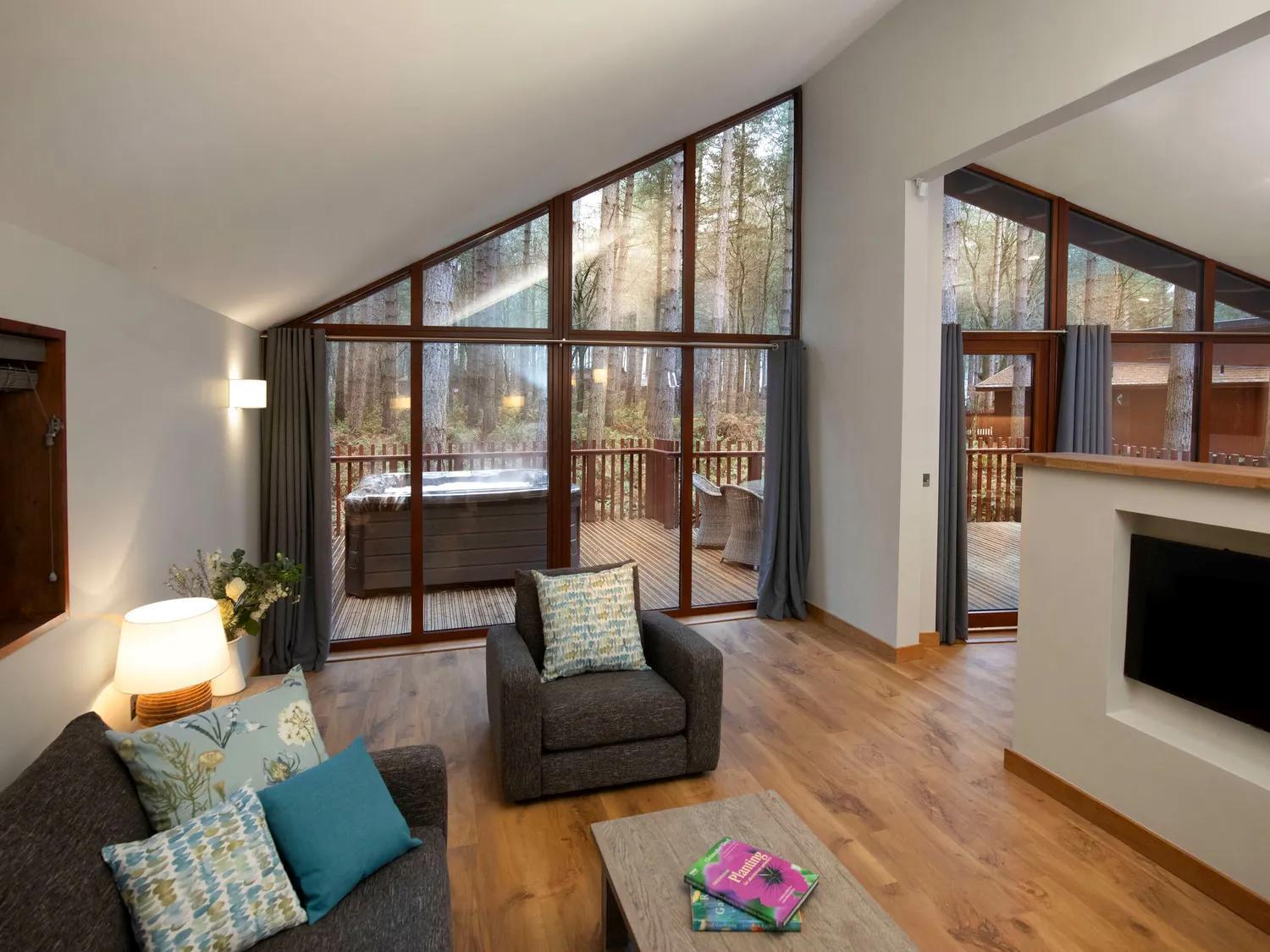 Blackwood Forest Cabins - Forest Holidays Popham Dış mekan fotoğraf