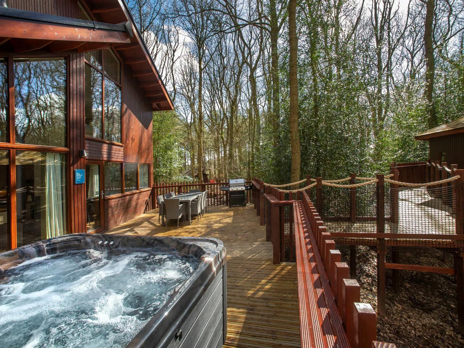 Blackwood Forest Cabins - Forest Holidays Popham Dış mekan fotoğraf