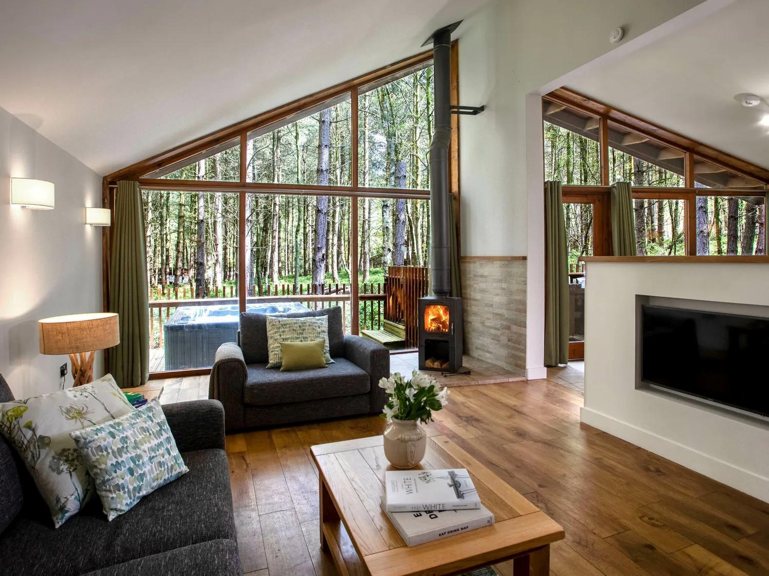 Blackwood Forest Cabins - Forest Holidays Popham Dış mekan fotoğraf